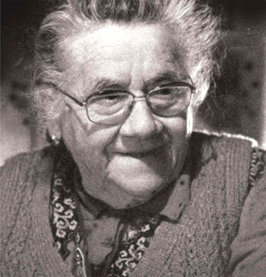 Louise Reichert